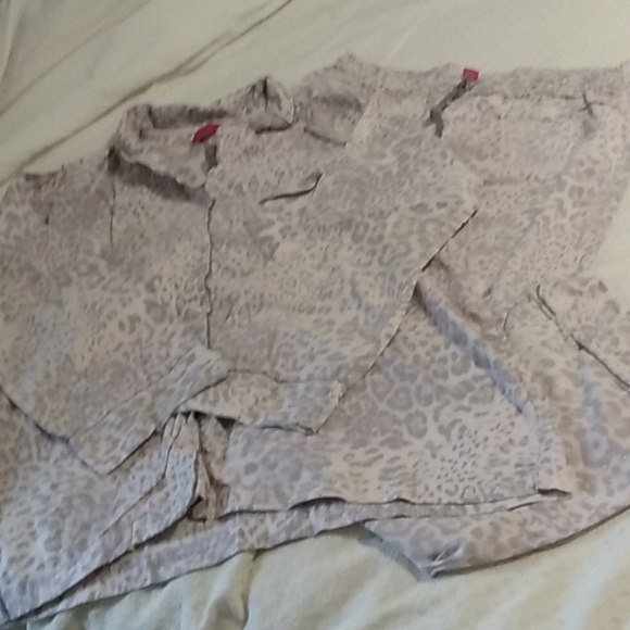 Victoria's Secret Other - VS purple leopard pajamas